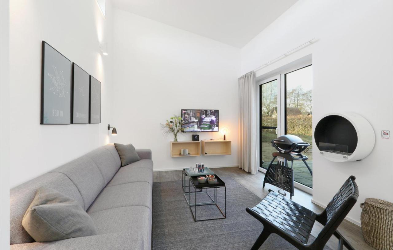 2 Bedroom Awesome Home In Lembruch-Duemmer See Luaran gambar