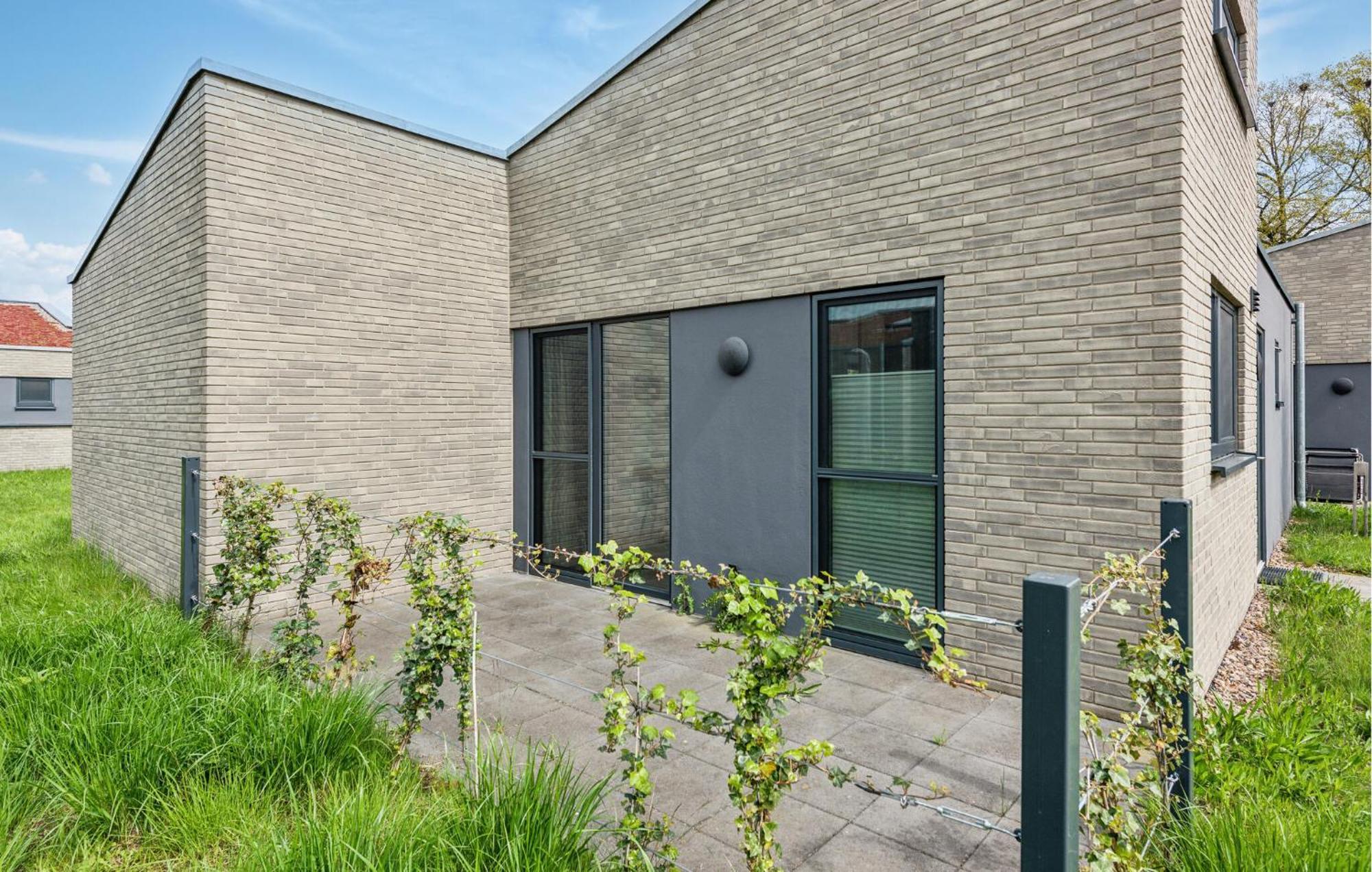 2 Bedroom Awesome Home In Lembruch-Duemmer See Luaran gambar